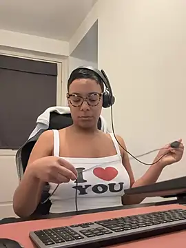 Melia Rayne online show from March 23, 10:10 am