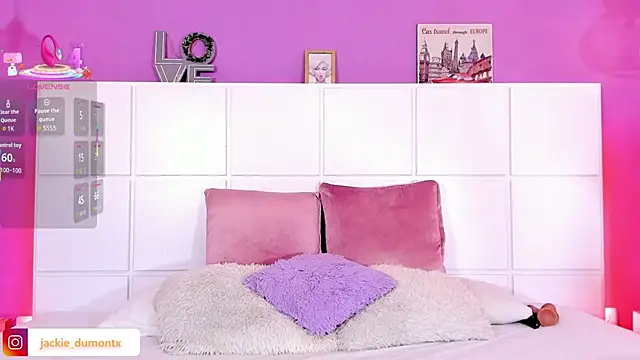 JackieDumont1 online show from September 16, 5:21 pm