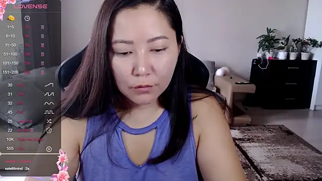 LisaAsianFlower online show from September 16, 6:21 am