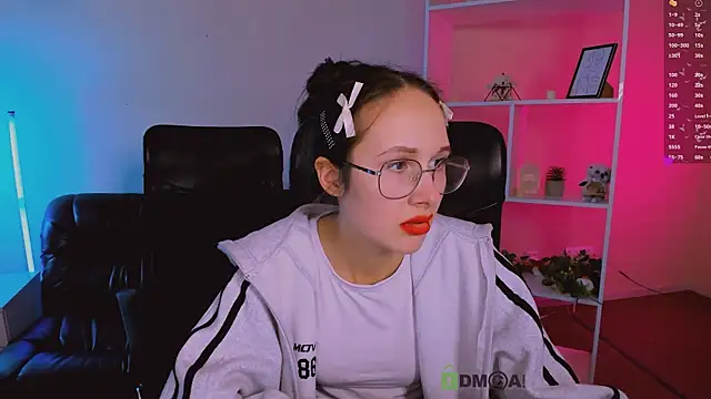 mona cloud online show from November 27, 1:52 am