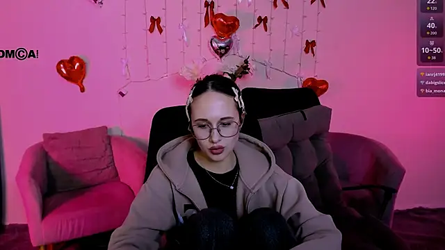 mona cloud online show from March 29, 10:31 pm