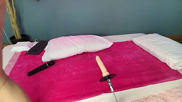 Perfect Moans online show from February 23, 5:30 am