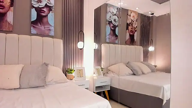 GiannaColling1 online show from November 19, 8:53 pm