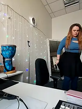 Juicy PeachLux online show from February 12, 7:54 am