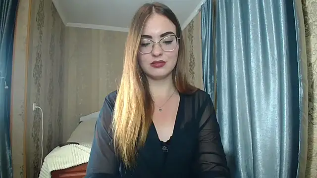 Leila Kissyu online show from September 27, 6:04 pm