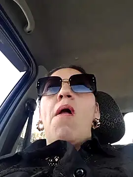 Luna-nevada online show from November 18, 7:59 pm