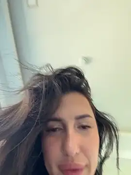 AleksandraRich online show from December 2, 5:53 am