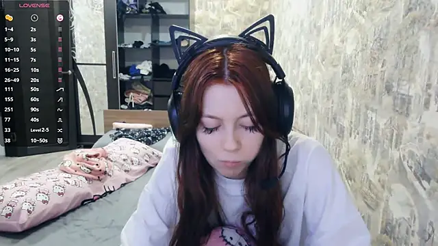 RendyDow online show from December 18, 9:47 am