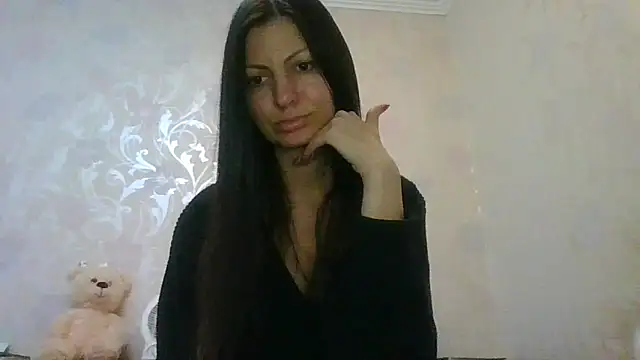 AliseWats online show from December 14, 9:31 pm