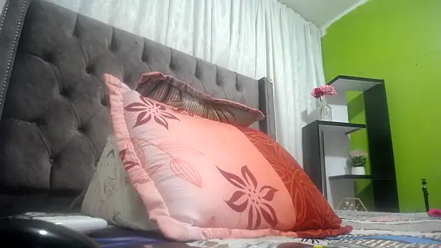 ANA-BULLOCK- online show from September 14, 4:27 pm