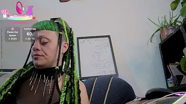 freyaa sorcerees online show from October 25, 3:14 am