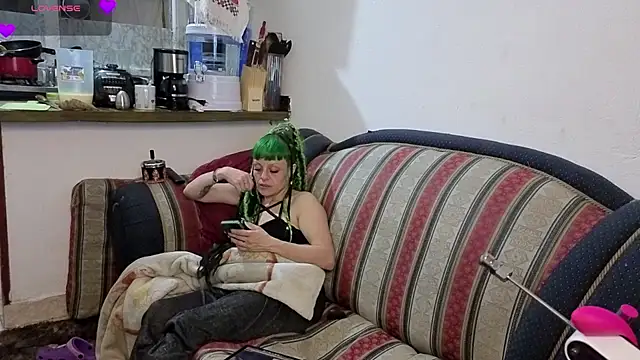 freyaa sorcerees online show from September 22, 4:11 am