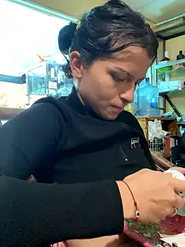 val zx online show from January 9, 8:35 pm