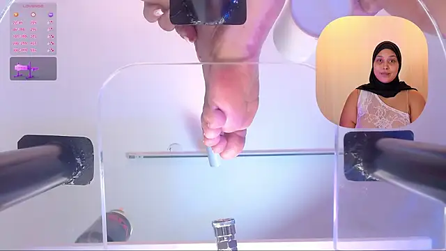 BBWHijab online show from February 12, 10:11 pm