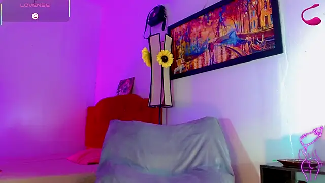 alexsandra kiss online show from April 10, 11:16 am