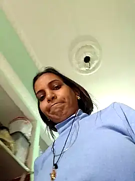 Hotty-Nidhi online show from February 1, 4:33 am