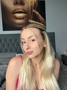 AlexisWhit online show from January 18, 8:10 am