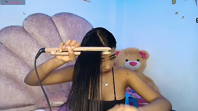 charlotte walker1 online show from March 25, 12:16 am