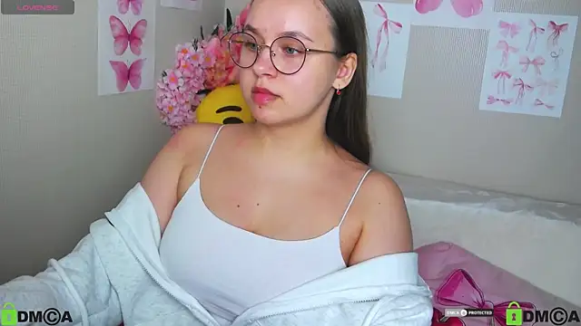 Lilysweet13 online show from October 8, 12:09 pm