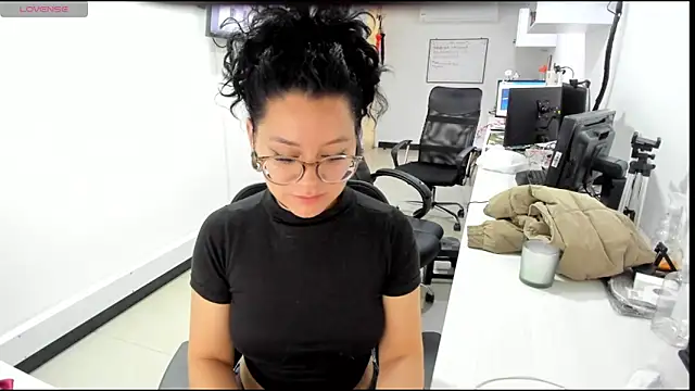 jenn cg online show from November 1, 8:46 pm