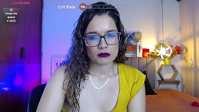 Rose Thompson1 online show from September 30, 3:17 pm