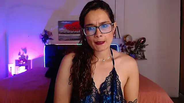 Rose Thompson1 online show from October 17, 5:27 pm