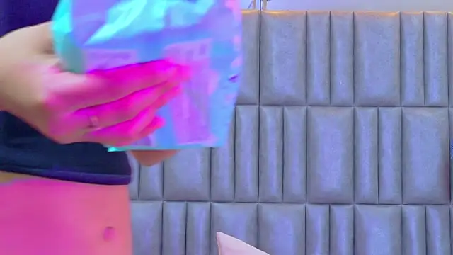 CamilaJohnston online show from April 13, 7:58 pm