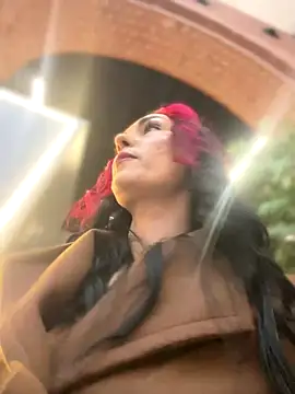 MeganFoxiy online show from December 4, 6:37 am