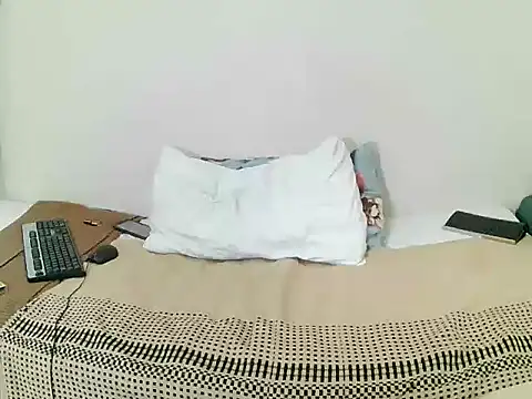 DevineChic online show from October 5, 9:42 pm