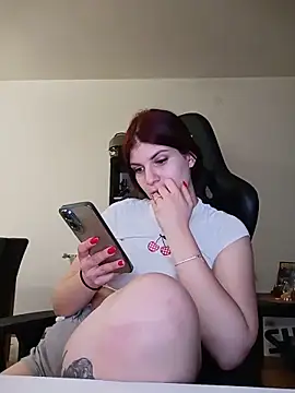 MeCherryy online show from May 17, 7:35 pm