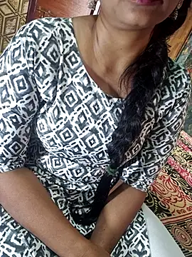 Shalini telugu09 online show from November 26, 7:53 am