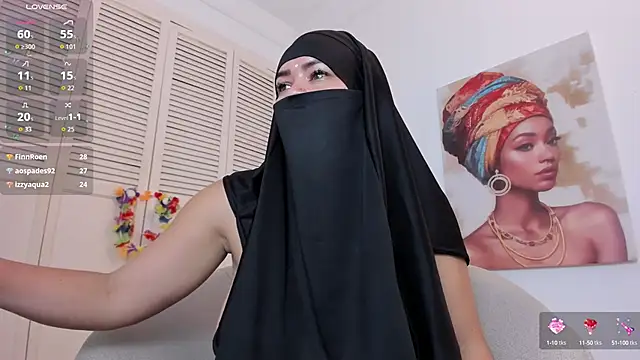 Layla arabelle online show from October 5, 10:37 pm