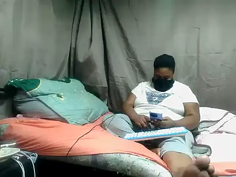 Berrylick online show from April 14, 8:03 am