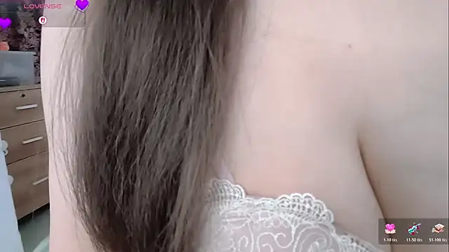 MIAOMIAO BABY online show from July 17, 3:05 pm