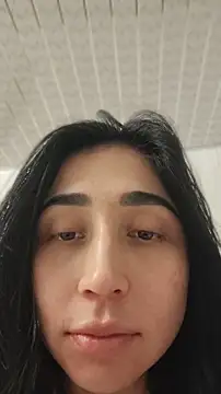 Elowyn online show from April 3, 12:08 am