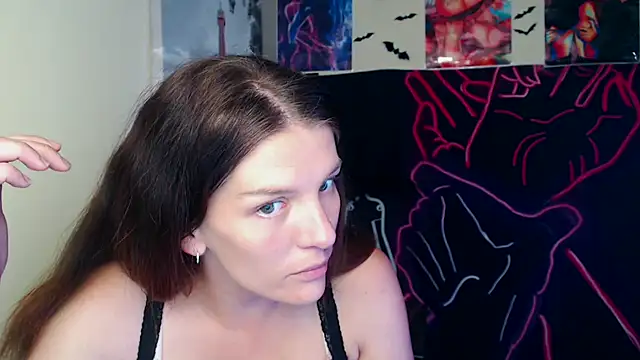 VanessaRey  online show from September 21, 6:56 am