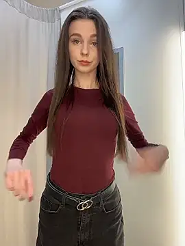 MilaBee online show from February 13, 11:34 am