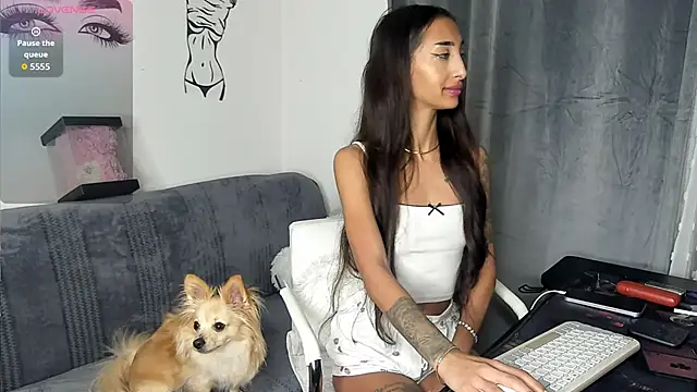 EvelynHais online show from December 2, 3:58 pm