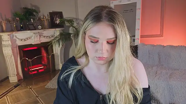 Jes Solar online show from December 3, 8:44 pm