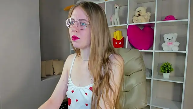 Joann Shermann online show from October 3, 1:11 am