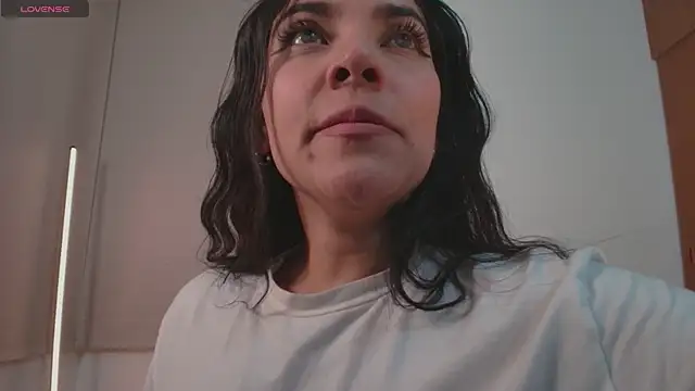 ariana bae  online show from April 18, 12:24 am