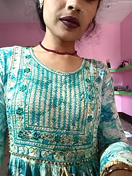 Eshna Dabral online show from October 3, 7:46 am