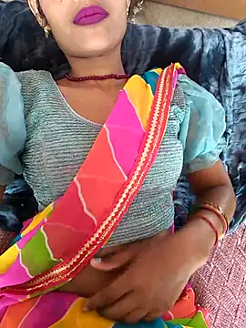 Eshna Dabral online show from September 23, 8:23 am