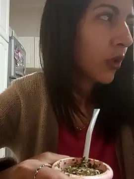 Camilitah online show from September 21, 1:10 pm