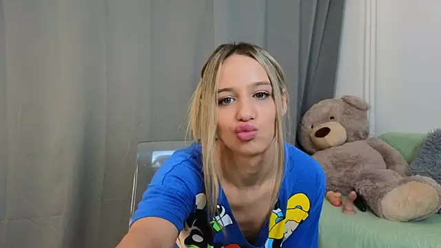 MellisaKim online show from February 5, 6:55 pm