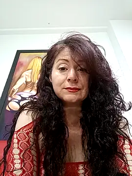 lunadicty online show from March 8, 9:08 pm