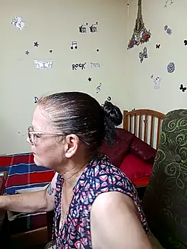 katrina perez online show from September 23, 8:07 pm