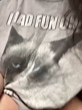 w3tkittty online show from February 5, 10:02 pm