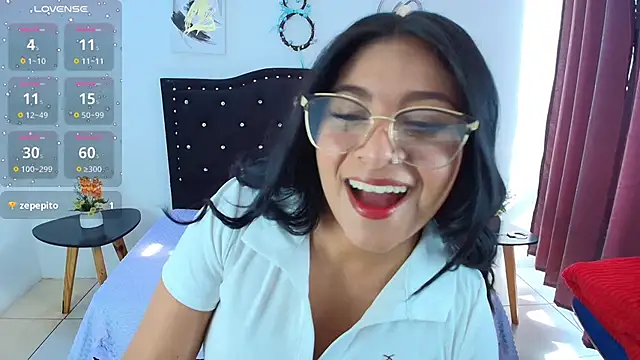 Ariana F W online show from September 17, 1:42 pm