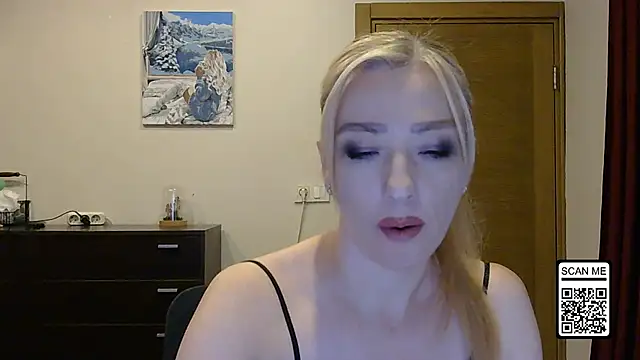 Wild Silk Desire online show from September 30, 1:50 pm